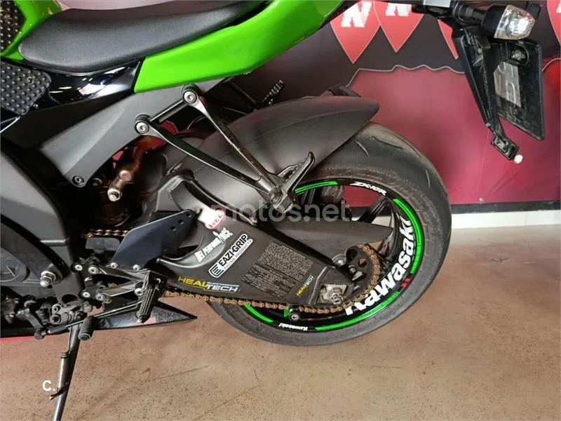 Kawasaki Ninja ZX-10R – Vista 12