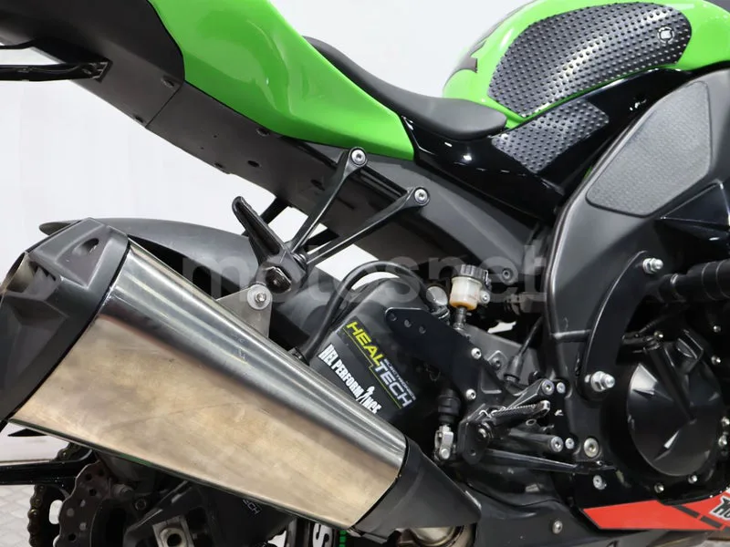 Kawasaki Ninja ZX-10R - Vista 15
