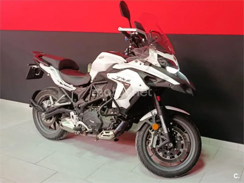 Benelli TRK 502 – Vista 6