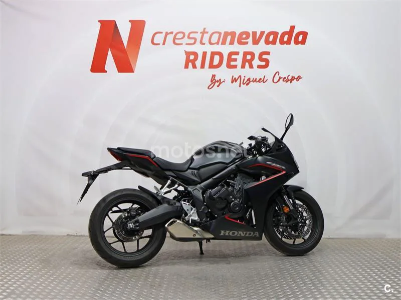 Honda CBR 650 R – Vista 11