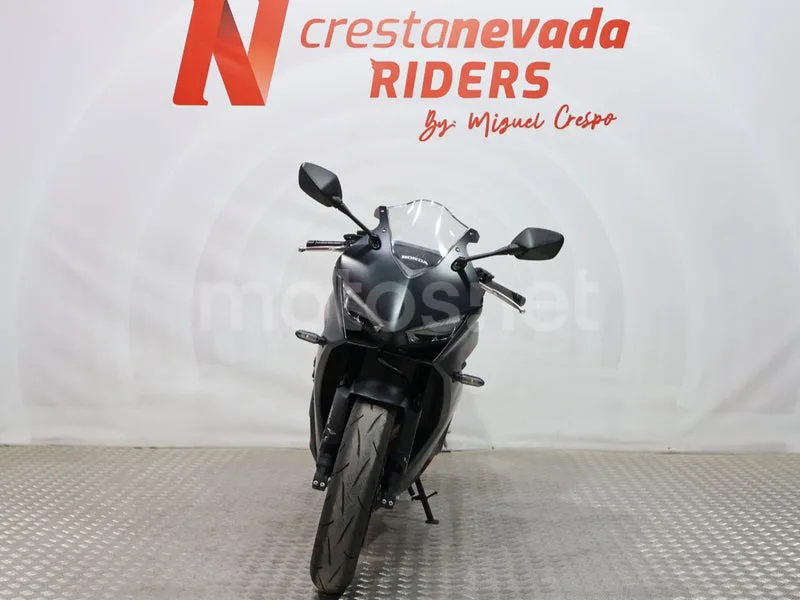 Honda CBR 650 R – Vista 5