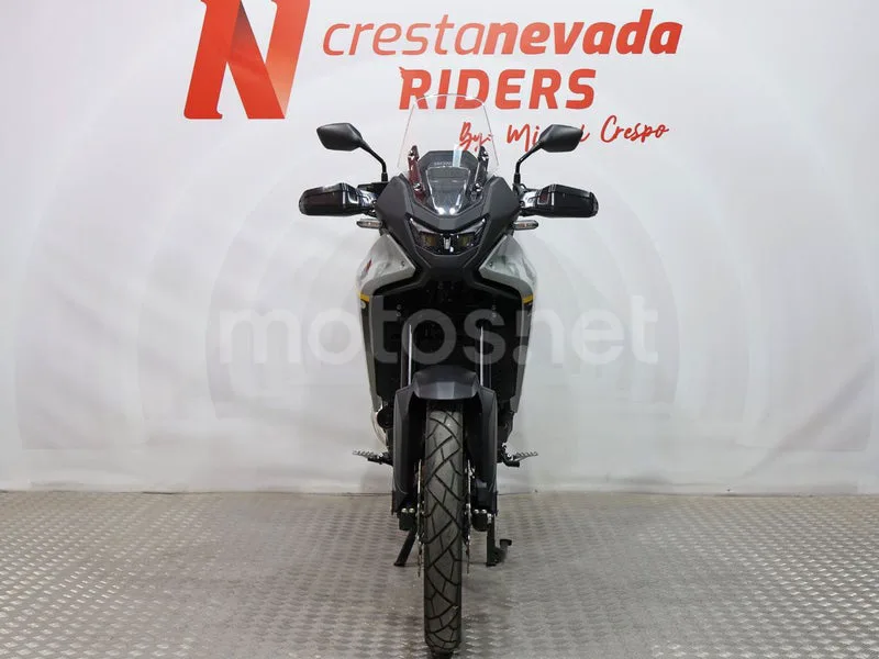 Honda XL 750 Transalp – Vista 5