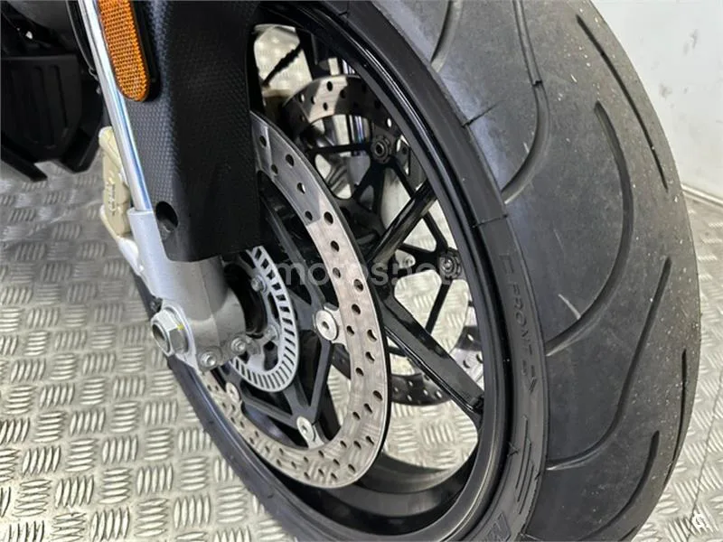 Aprilia Shiver 900 – Vista 13