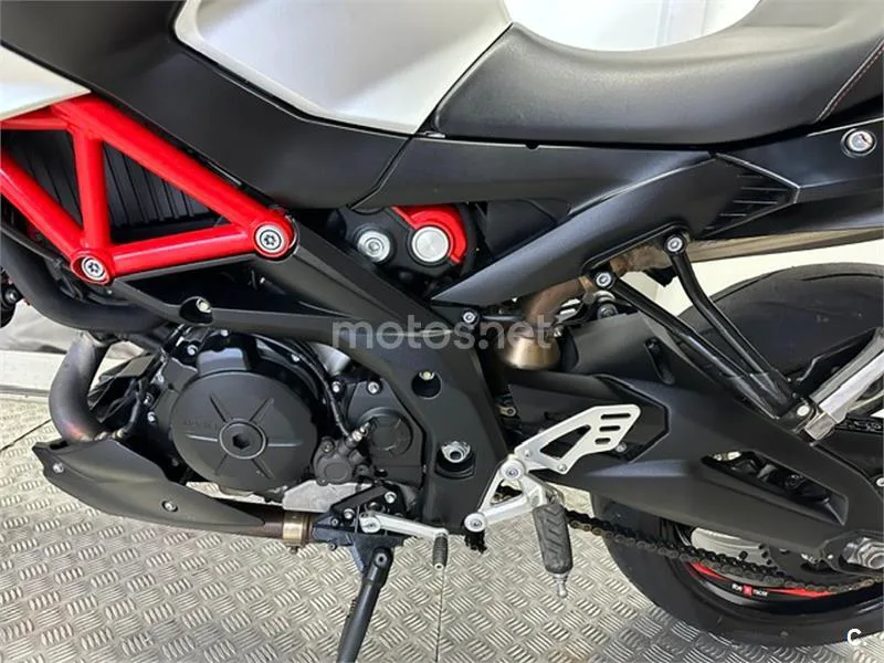 Aprilia Shiver 900 – Vista 22