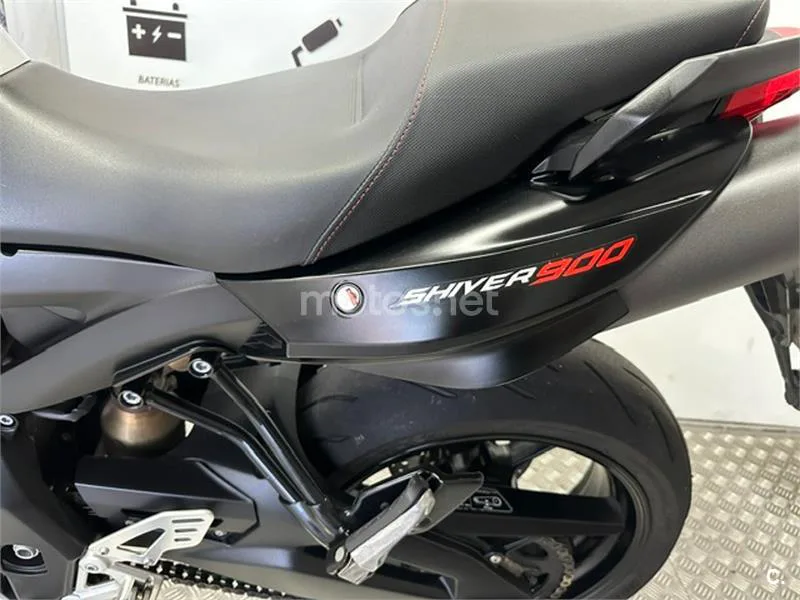 Aprilia Shiver 900 – Vista 23