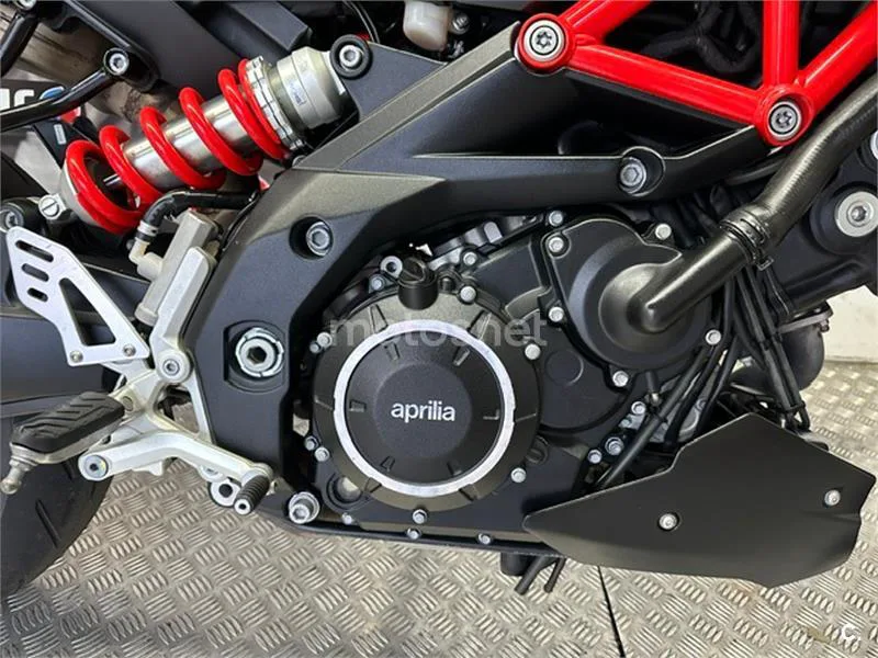 Aprilia Shiver 900 – Vista 8