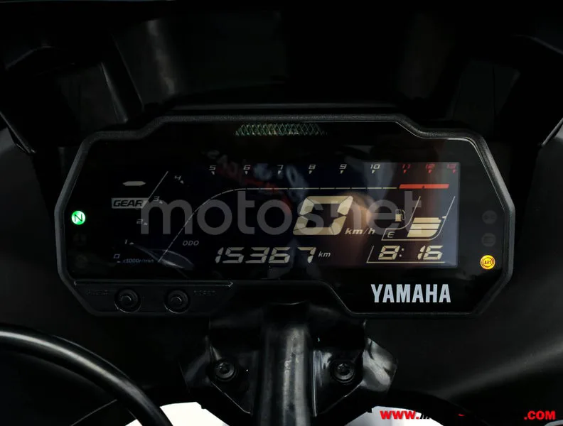 Yamaha R125 – Vista 6