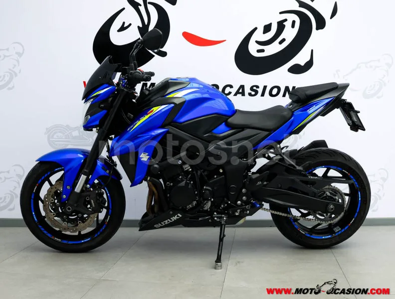 Suzuki GSX-S750 – Vista 7