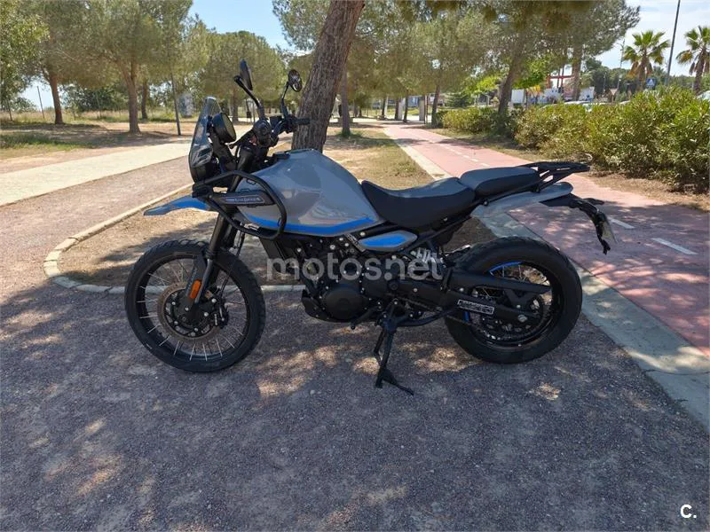 Royal Enfield Himalayan 410 – Vista 9