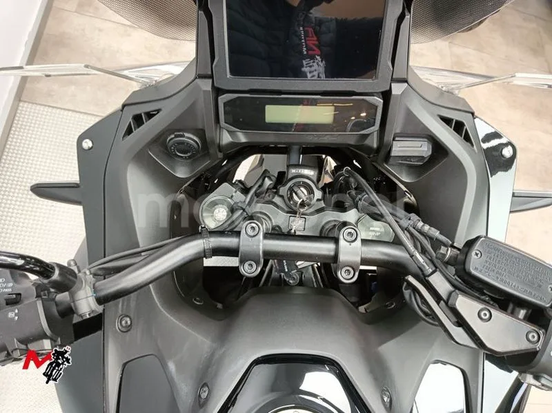 Honda NT1100 – Vista 8