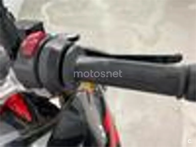 BMW G 310 R – Vista 8