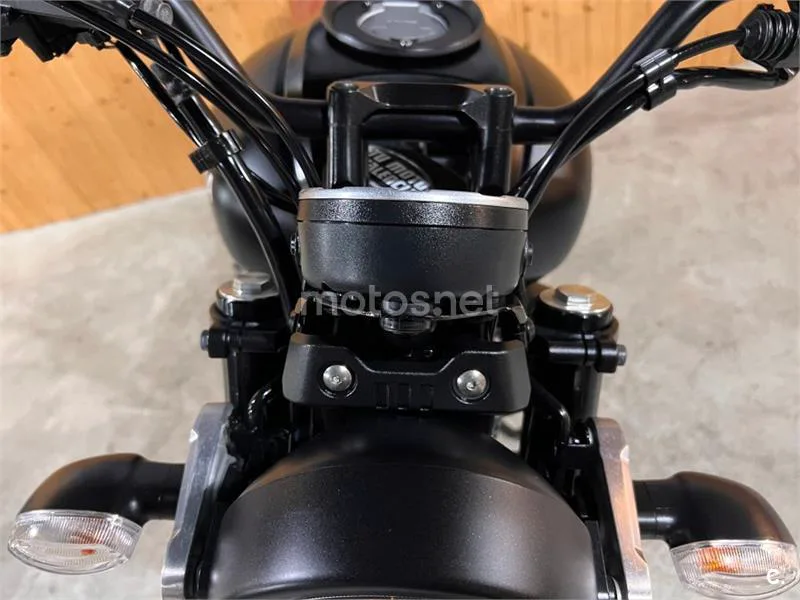Yamaha XSR 125 – Vista 26
