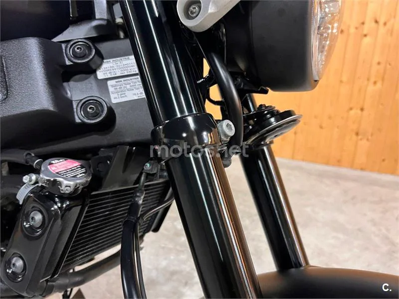 Yamaha XSR 125 – Vista 29