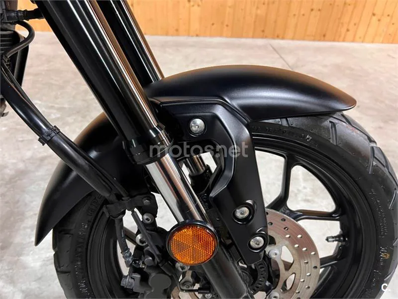 Yamaha XSR 125 – Vista 30