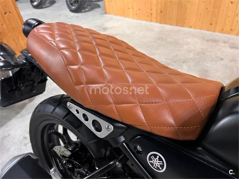 Yamaha XSR 125 – Vista 39