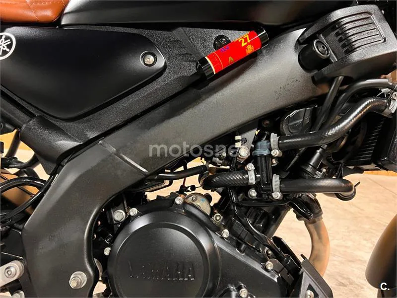 Yamaha XSR 125 – Vista 42