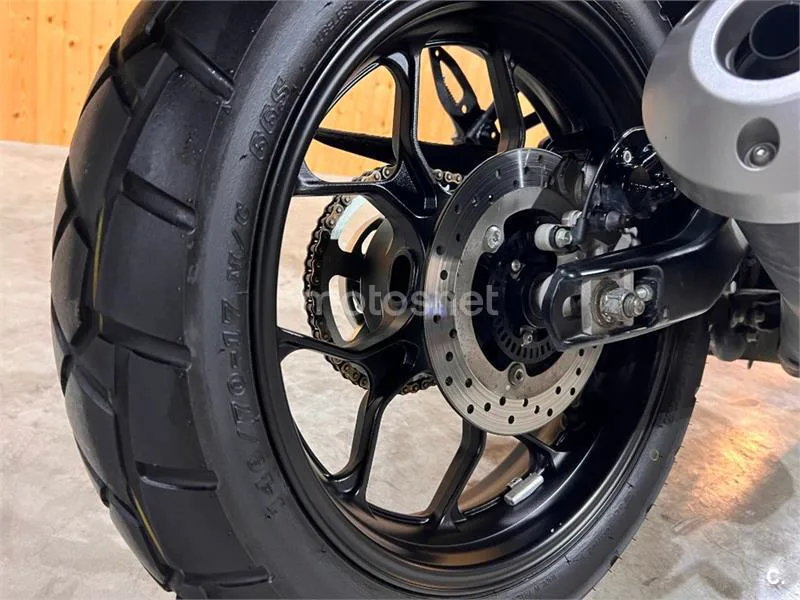 Yamaha XSR 125 – Vista 49