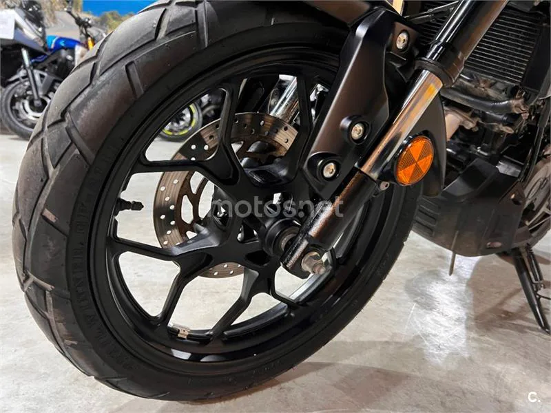 Yamaha XSR 125 – Vista 62
