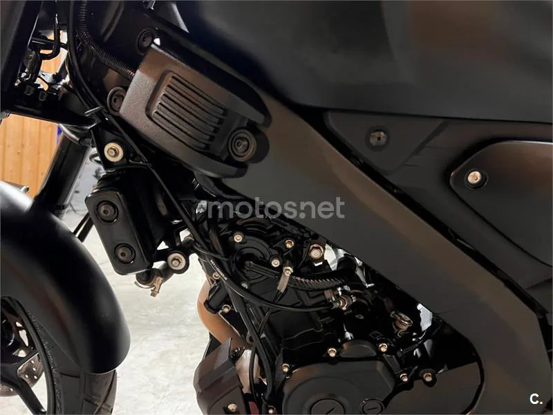 Yamaha XSR 125 – Vista 64