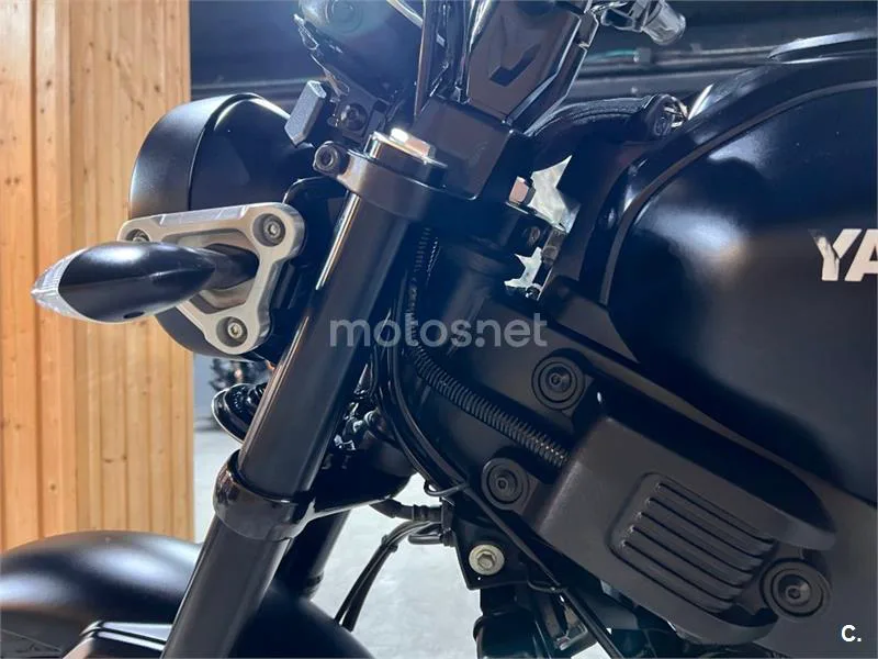 Yamaha XSR 125 – Vista 65