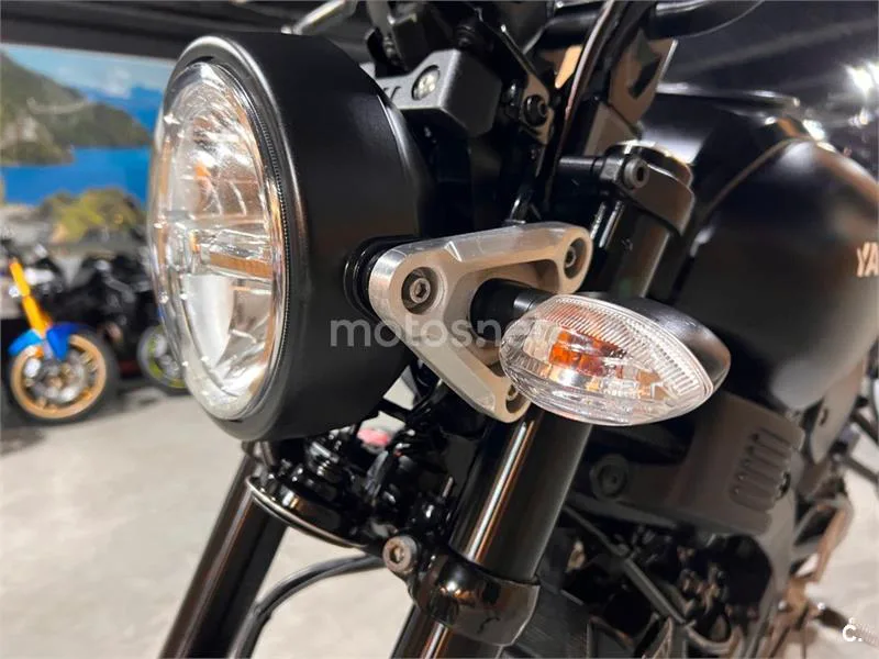 Yamaha XSR 125 – Vista 68