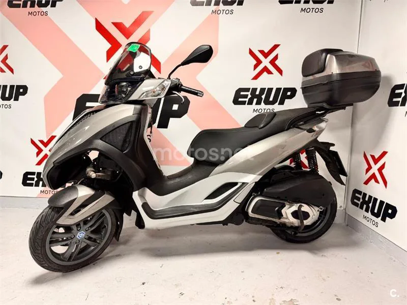 Piaggio MP3 Yourban 300 – Vista 4