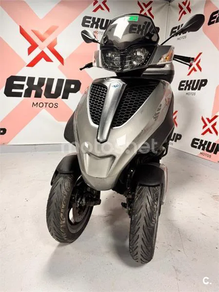 Piaggio MP3 Yourban 300 – Vista 5