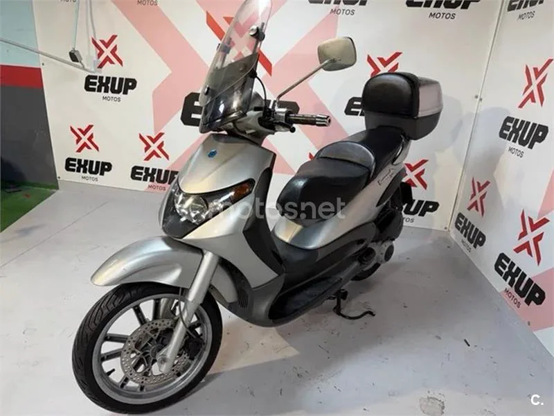 Piaggio Beverly 200 – Vista 7