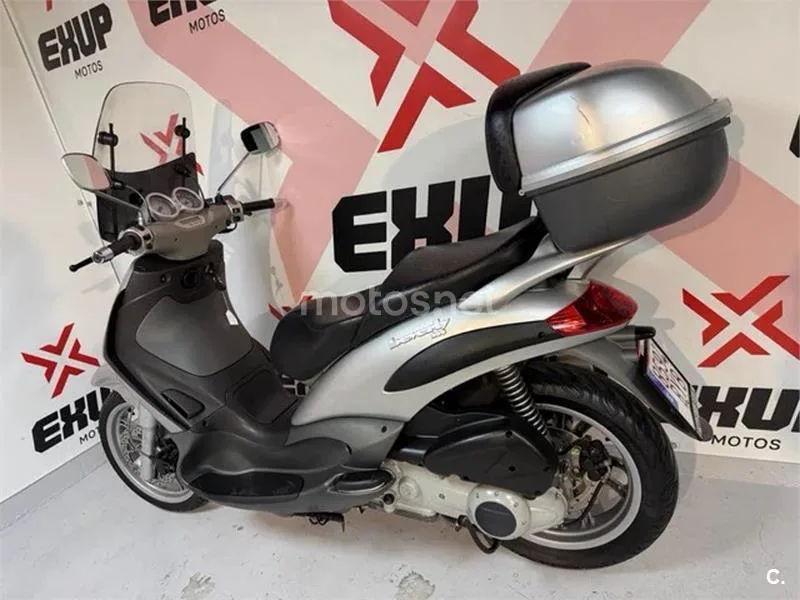 Piaggio Beverly 200 – Vista 9