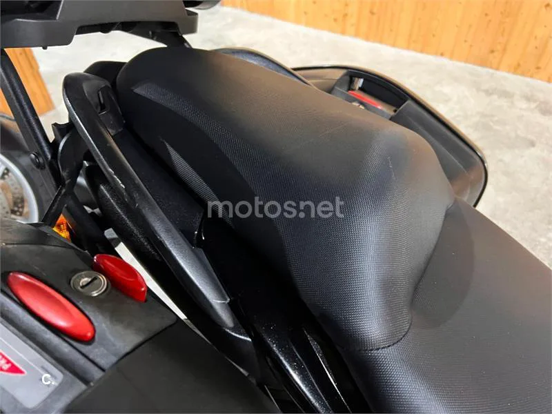 Kawasaki Versys 650 – Vista 52