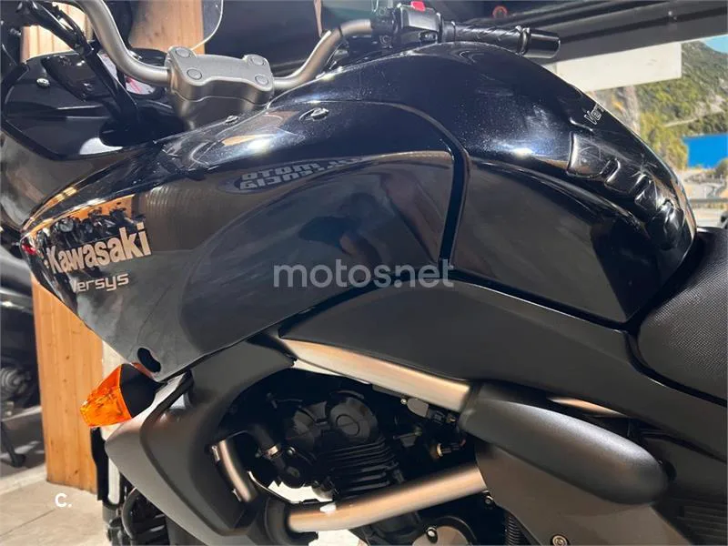 Kawasaki Versys 650 – Vista 76