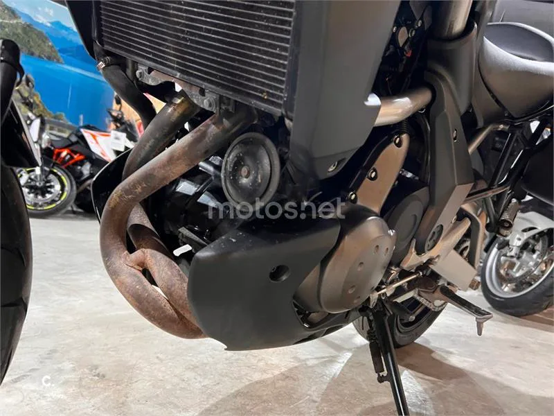 Kawasaki Versys 650 – Vista 82