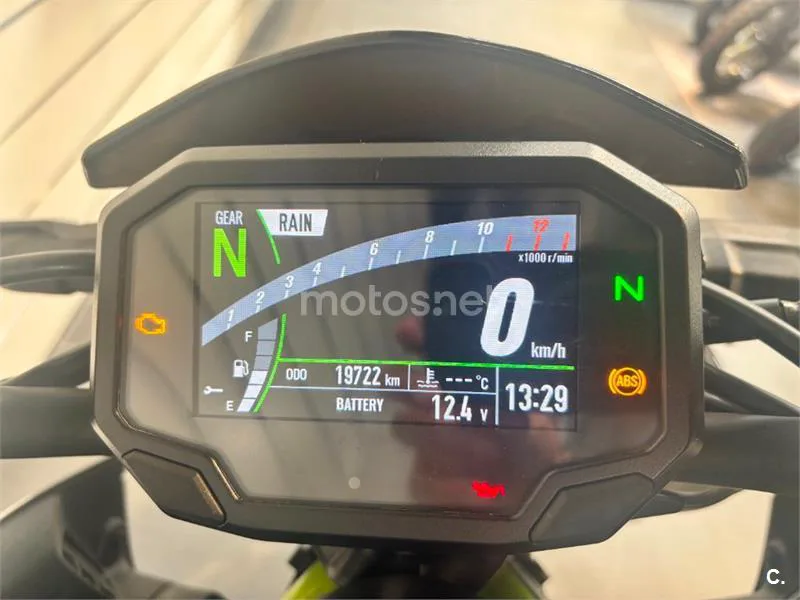Kawasaki Z900 – Vista 5