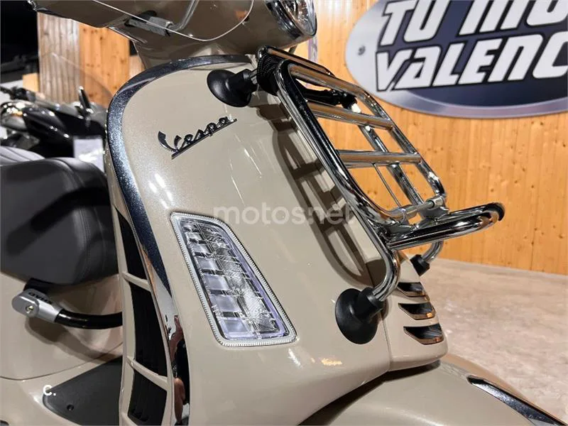 Vespa GTS 300 – Vista 34
