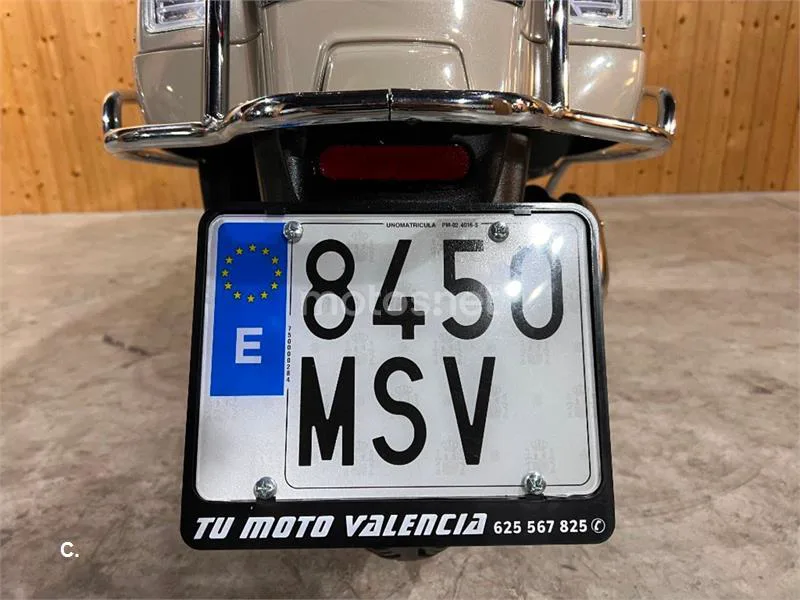 Vespa GTS 300 – Vista 9