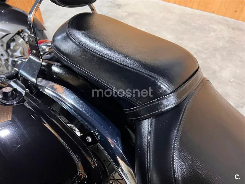 Kawasaki VN 900 Classic – Vista 53