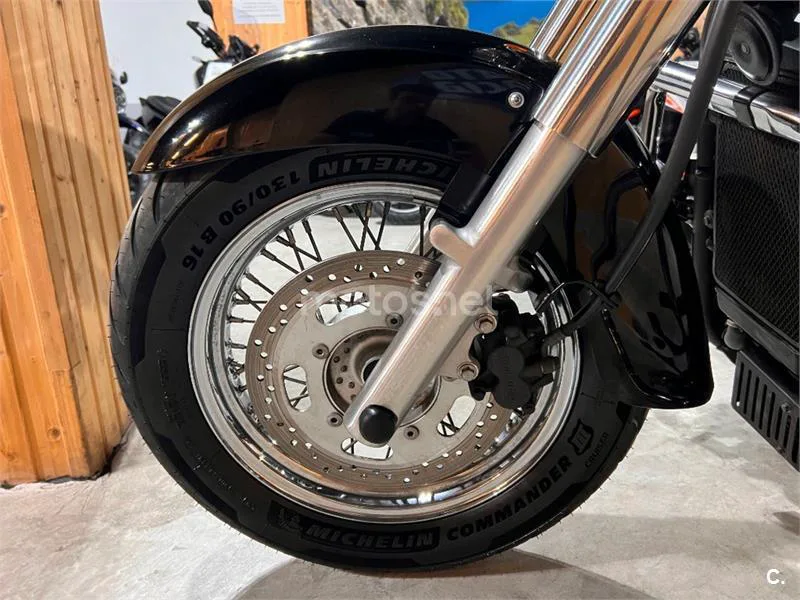 Kawasaki VN 900 Classic – Vista 82