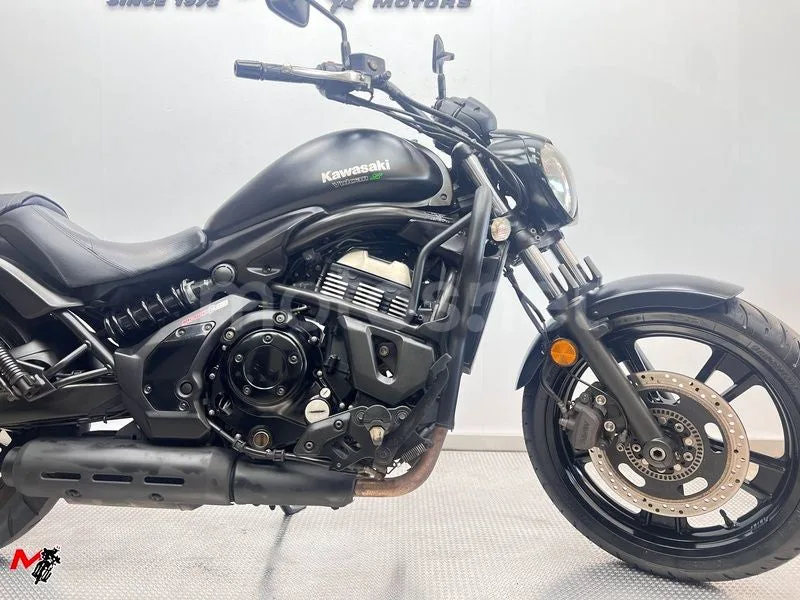 Kawasaki Vulcan S – Vista 3