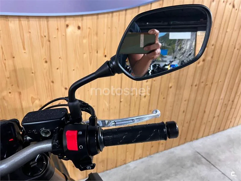 Honda CB 650 R – Vista 17