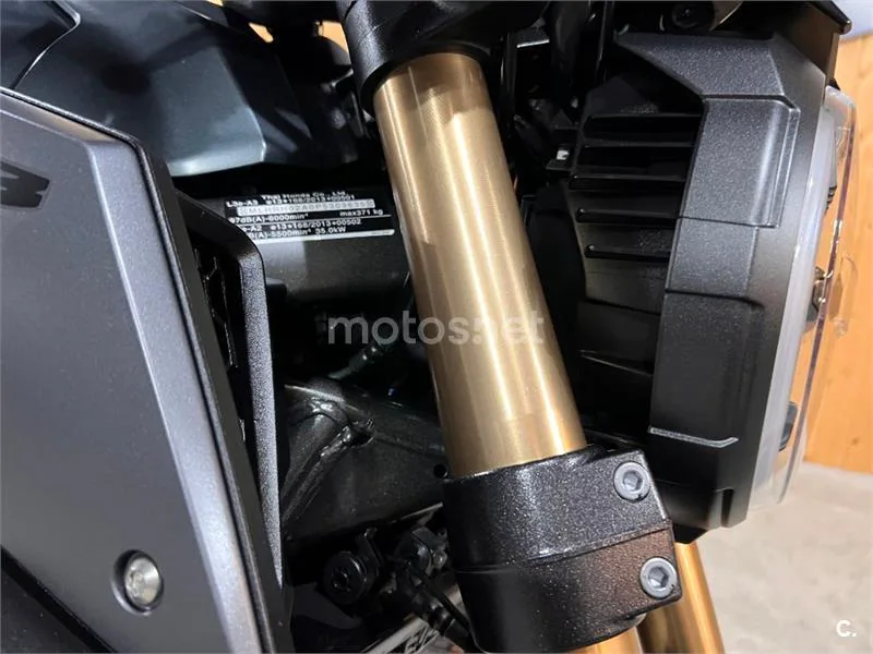Honda CB 650 R – Vista 31
