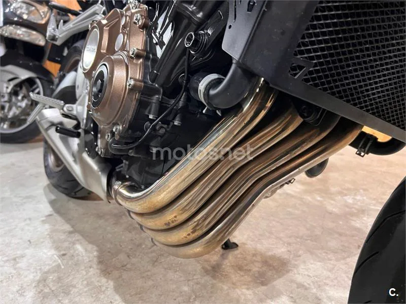 Honda CB 650 R – Vista 36
