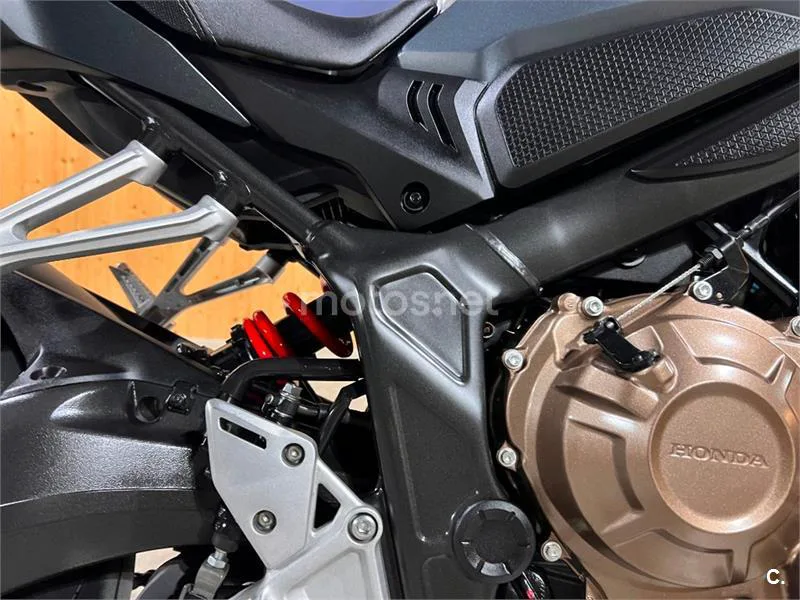 Honda CB 650 R – Vista 46