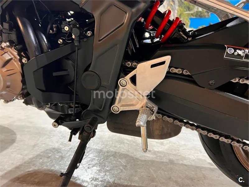 Honda CB 650 R – Vista 68