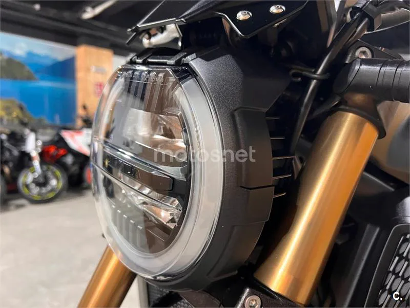 Honda CB 650 R – Vista 79