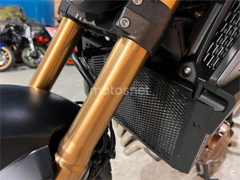 Honda CB 650 R – Vista 80