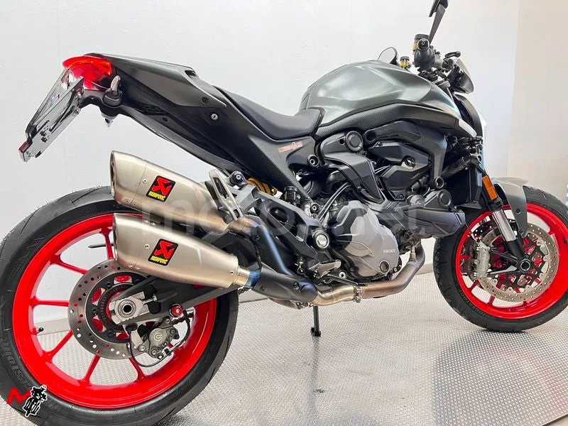 Ducati Monster – Vista 3