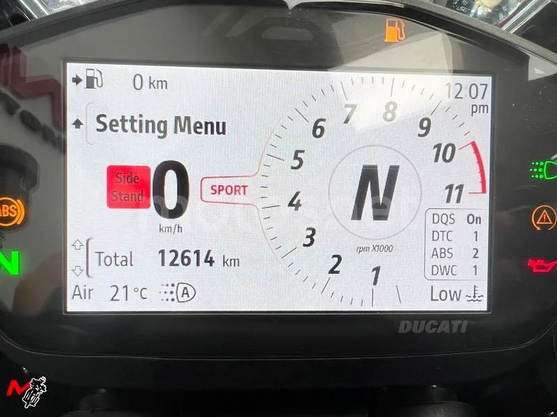 Ducati Monster – Vista 7
