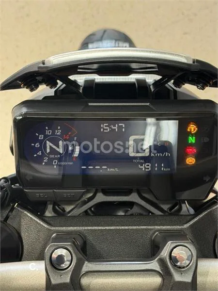 Honda CB 650 R – Vista 3