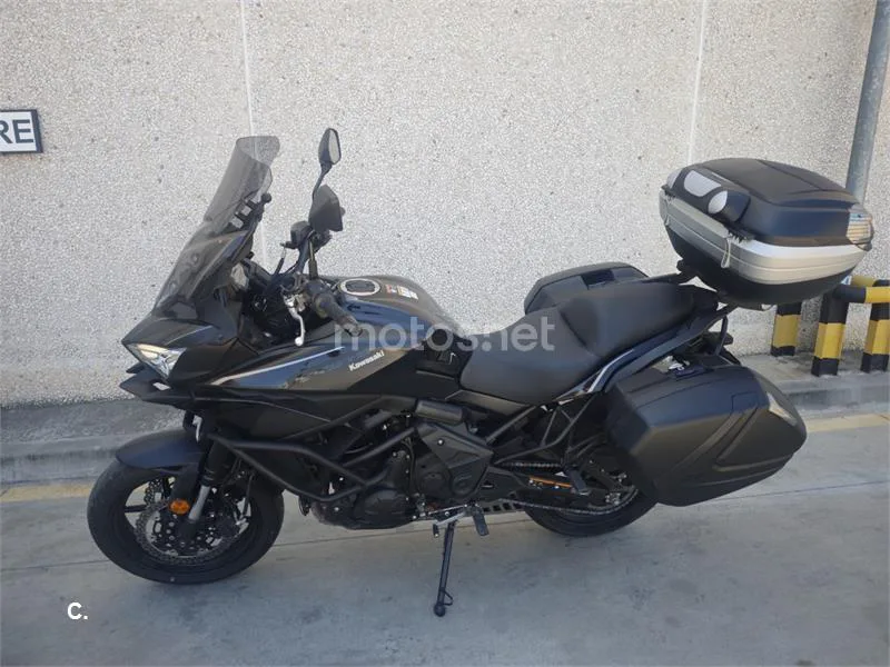 Kawasaki Versys – Vista 8