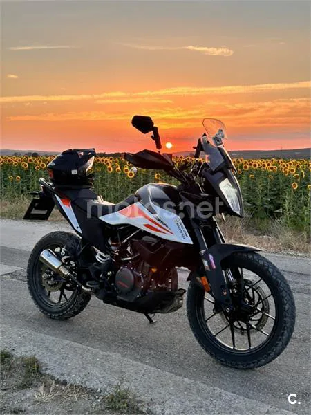 KTM 390 – Vista 3